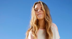 Face Hair Removal Guide: Which Method is Best for Shaving Face?